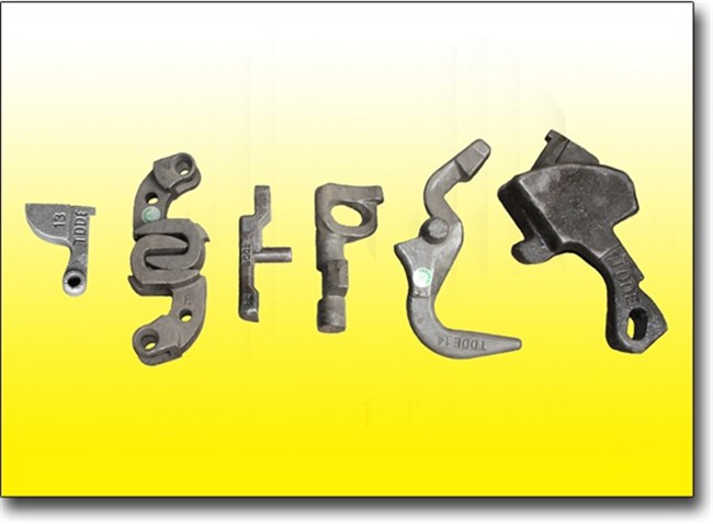 17型车钩钩腔小件